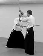 TSUKI � chudan tsuki.