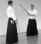 OMOTE � uke retreats.