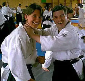 Aikido � Plzen 2000.