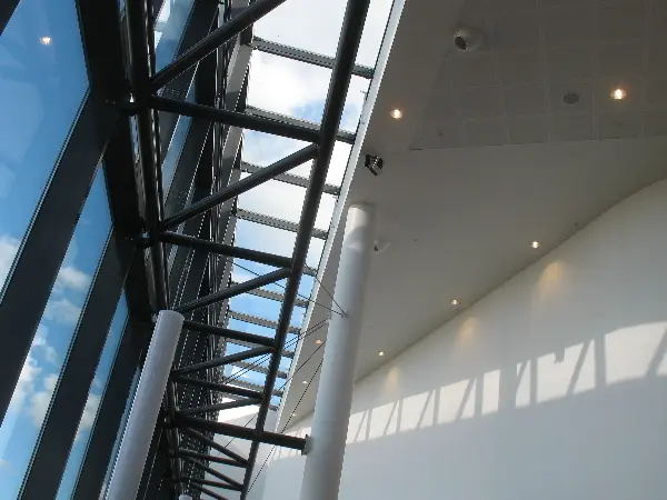 Entr�, Malm�. Rise and decay of a shopping mall. Photo by Stefan Stenudd.