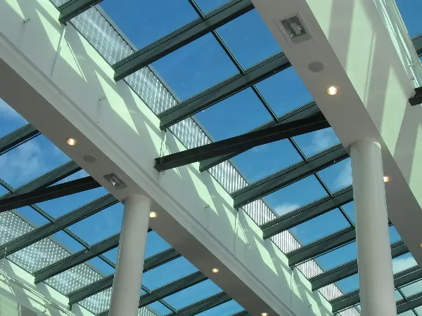 Entr�, Malm�. Rise and decay of a shopping mall. Photo by Stefan Stenudd.