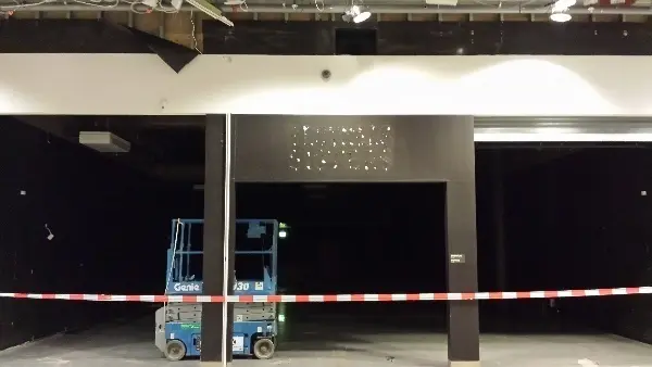 Entr�, Malm�. The decay of a shopping mall. Photo by Stefan Stenudd.