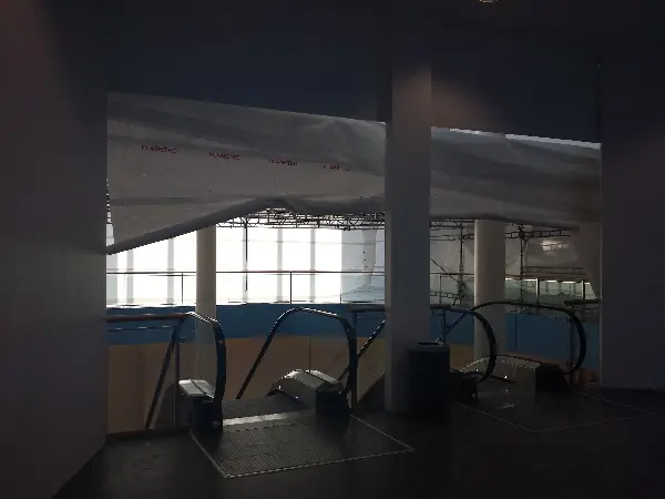 Entr�, Malm�. The decay of a shopping mall. Photo by Stefan Stenudd.