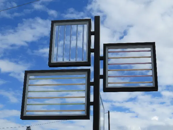 Malm� Closeup at Midsummer. Photo by Stefan Stenudd.