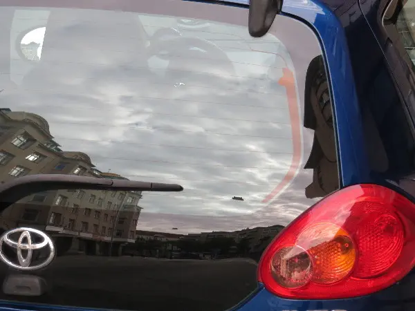 Malm� Closeup at Midsummer. Photo by Stefan Stenudd.