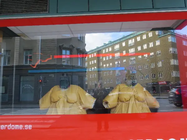 Malm� Closeup at Midsummer. Photo by Stefan Stenudd.