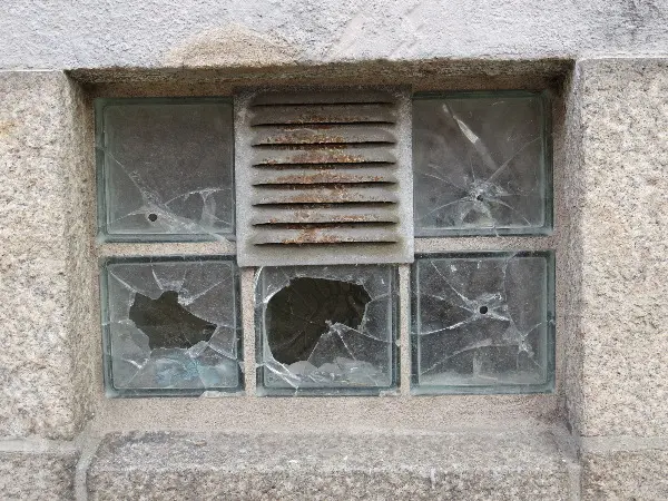 Malm� Closeup at Midsummer. Photo by Stefan Stenudd.