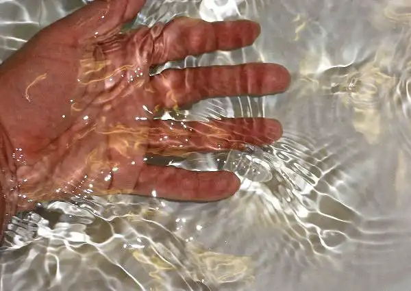 Touching Water � Stefan Stenudd.