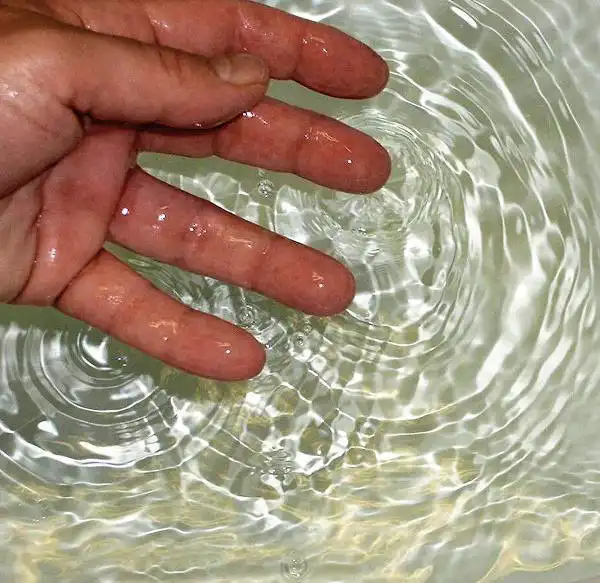 Touching Water � Stefan Stenudd.