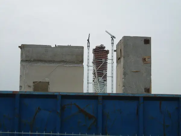 Turning Torso in Malm�, Sweden. Photo by Stefan Stenudd.