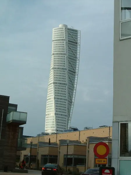 Turning Torso in Malm�, Sweden. Photo by Stefan Stenudd.